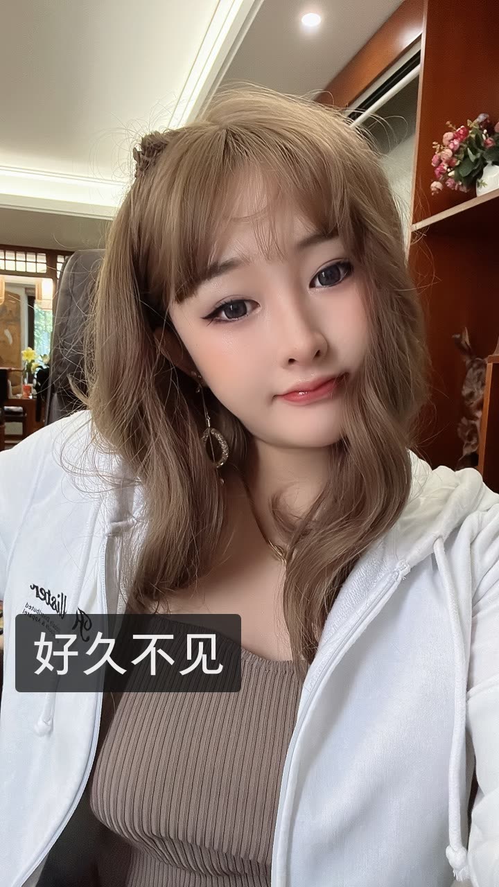 国服美人96nzbz的快手直播